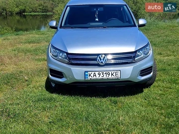 Авто Volkswagen Tiguan 2017 № 8860302