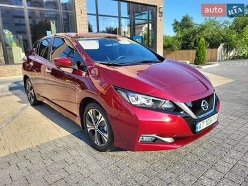 Авто Nissan Leaf 2021 № 8860417