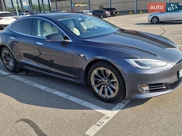 Авто Tesla Model S 2017 № 8860510