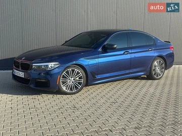Авто BMW 5 Series 2018 № 8860596