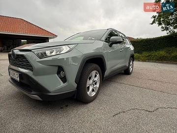 Авто Toyota Rav4 2021 № 8860603