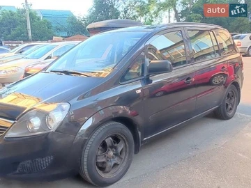 Авто Opel Zafira 2013 № 8860797