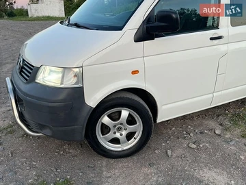 Авто Volkswagen Transporter 2006 № 8860856