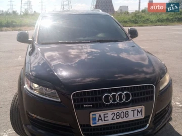 Авто Audi Q7 2007 № 8860992
