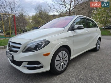Авто Mercedes B-Class 2016 № 8861174