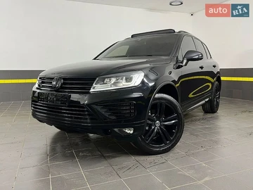 Авто Volkswagen Touareg 2016 № 8861248