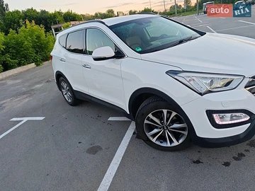 Авто Hyundai Santa Fe 2016 № 8861545