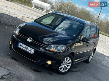 Авто Volkswagen Touran 2011 № 8861677