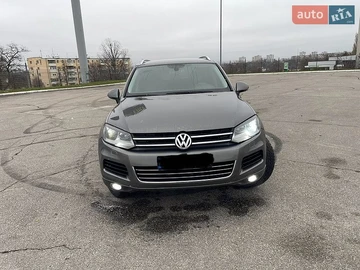 Авто Volkswagen Touareg 2011 № 8861864