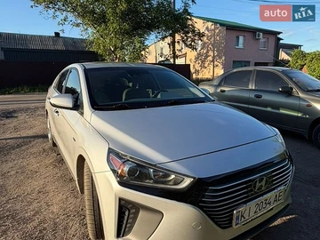 Авто Hyundai Ioniq 2018 № 8861871