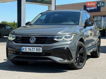 Авто Volkswagen Tiguan 2022 № 8861902