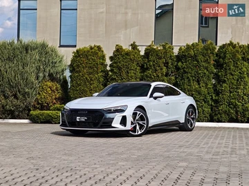 Авто Audi E-Tron Gt 2022 № 8861907