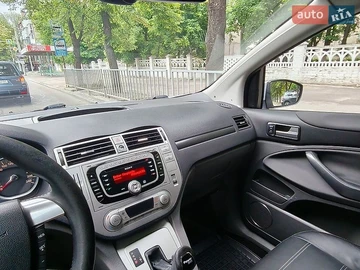 Авто Ford Kuga 2011 № 8862102