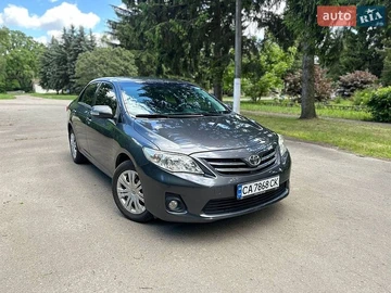 Авто Toyota Corolla 2012 № 8862104