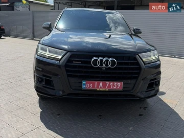 Авто Audi Q7 2018 № 8862246