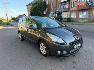 Авто Peugeot 5008 2010 № 8862350