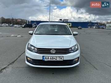Авто Volkswagen Polo 2018 № 8862432