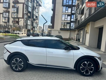 Авто KIA Ev6 2022 № 8862557