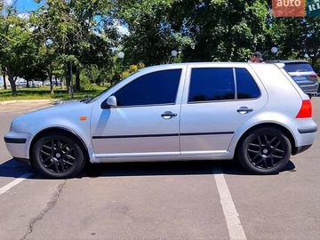 Авто Volkswagen Golf 1999 № 8862653