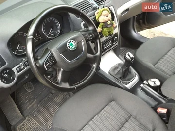Авто Skoda Octavia 2010 № 8862739