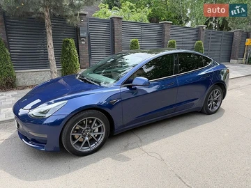 Авто Tesla Model 3 2022 № 8862883