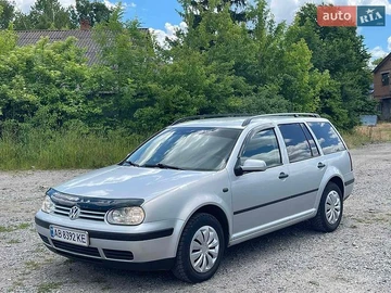 Авто Volkswagen Golf 2001 № 8863084