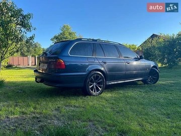 Авто BMW 5 Series 2001 № 8863158