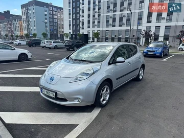 Авто Nissan Leaf 2012 № 8863176