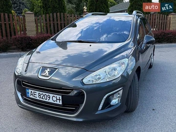 Авто Peugeot 308 2011 № 8863198