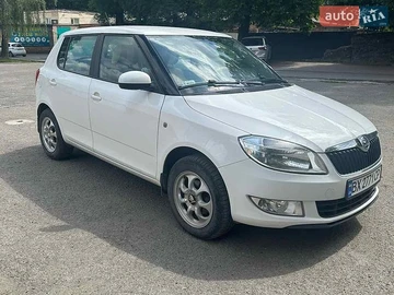 Авто Skoda Fabia 2014 № 8863200