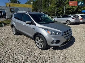 Авто Ford Escape 2018 № 8863333