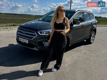 Авто Ford Escape 2018 № 8863419