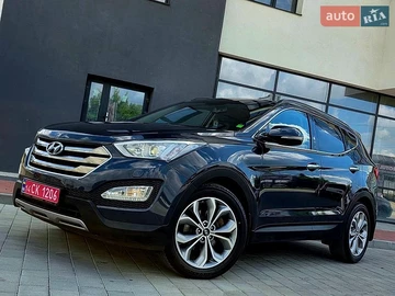 Авто Hyundai Santa Fe 2015 № 8863428