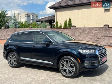 Авто Audi Q7 2017 № 8863431