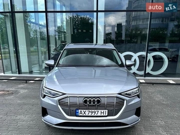 Авто Audi E-Tron 2019 № 8863515