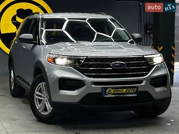 Авто Ford Explorer 2022 № 8863516