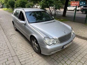 Авто Mercedes C-Class 2003 № 8863602