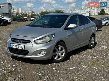 Авто Hyundai Accent 2013 № 8863634