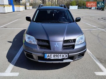 Авто Mitsubishi Outlander 2005 № 8863650