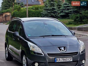 Авто Peugeot 5008 2012 № 8863765