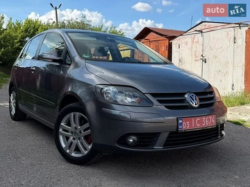 Авто Volkswagen Golf Plus 2008 № 8863778