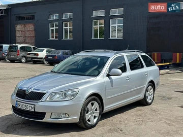Авто Skoda Octavia 2012 № 8863782