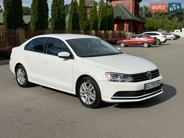 Авто Volkswagen Jetta 2016 № 8863800
