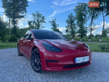 Авто Tesla Model 3 2020 № 8864013