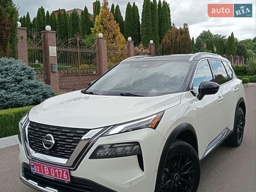 Авто Nissan Rogue 2021 № 8864108