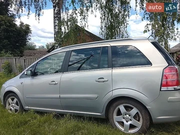 Авто Opel Zafira 2006 № 8864351