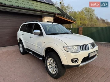 Авто Mitsubishi Pajero Sport 2011 № 8864420