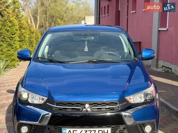 Авто Mitsubishi Outlander 2018 № 8864425