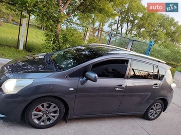 Авто Toyota Verso 2011 № 8864479