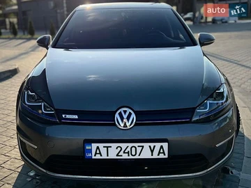 Авто Volkswagen E-Golf 2015 № 8864483